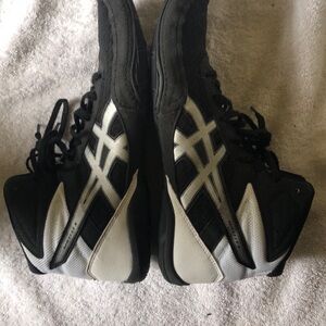 ASICS wrestling shoes